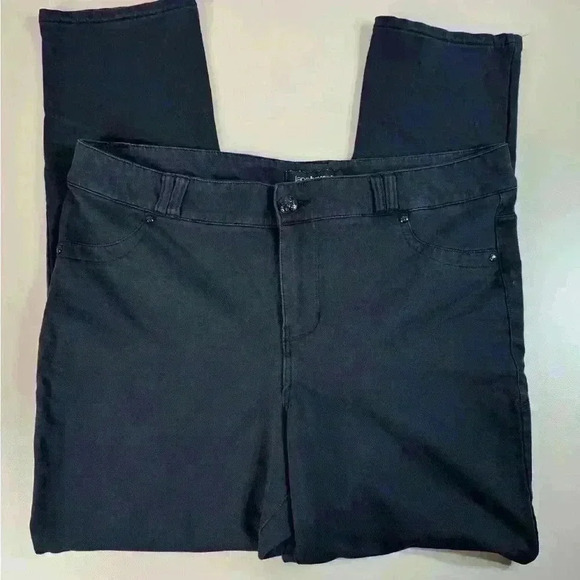 Lane Bryant Black Jegging Zip Front Ankle Pants Stretch Straight Leg Women’s 18 - Picture 2 of 13